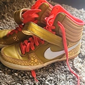 Women's Nikes